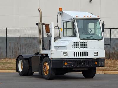 Ottawa COMMANDO 50 Yard Spotter Truck - Cummins, 200HP, Automatic