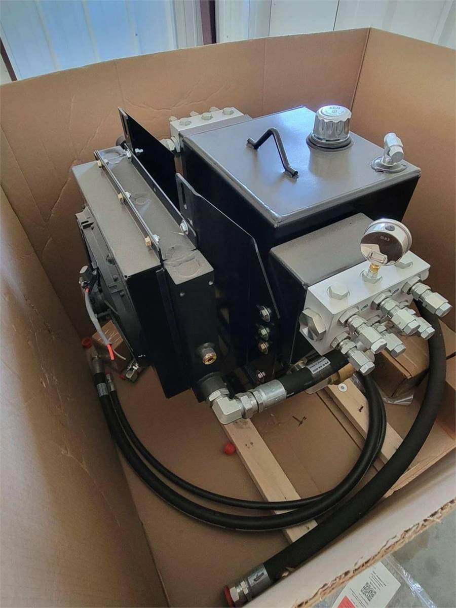 COMMAND HYDRAULICS HYDRABOOST Hydraulic Pump For Sale Columbus, KS