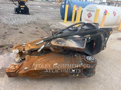 Caterpillar MPMP332 Excavator