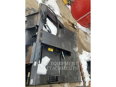 Caterpillar MWSSBR118 Track Skid Steer