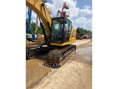 Caterpillar 320 Excavator
