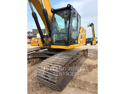 Caterpillar 33007 Excavator