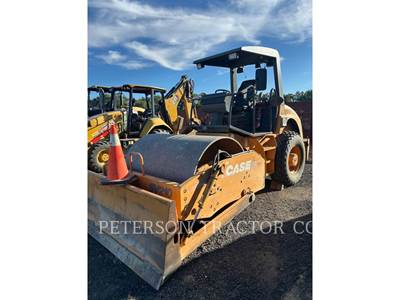 Case SV210 Asphalt Paver