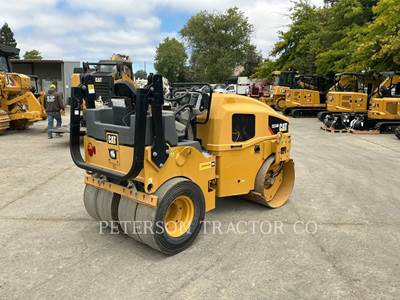 Caterpillar CC34B Asphalt Paver