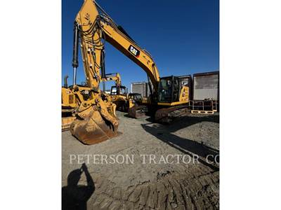 Caterpillar 320 Excavator