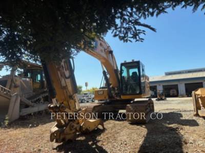 Caterpillar 320 Excavator
