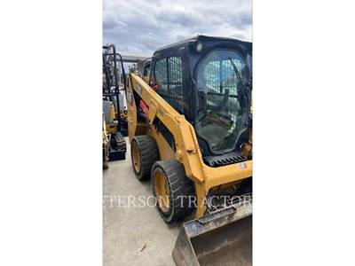 Caterpillar 226D3 Skid Steer