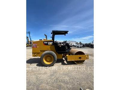 Caterpillar CS34 Vibratory Soil Compactor