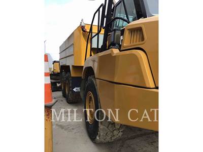 Caterpillar 725C2 Articulated Truck