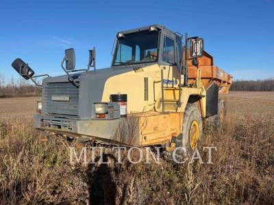 Komatsu HM300-2 Articulated Truck