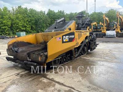 Caterpillar AP-1055F Asphalt Paver