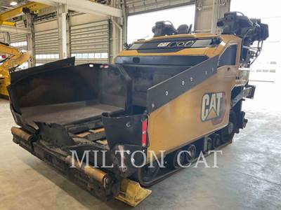 Caterpillar AP555 Asphalt Paver