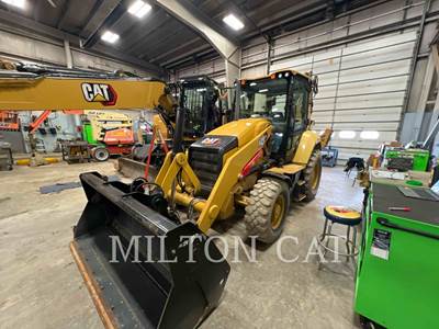 Caterpillar 420 XE Backhoe