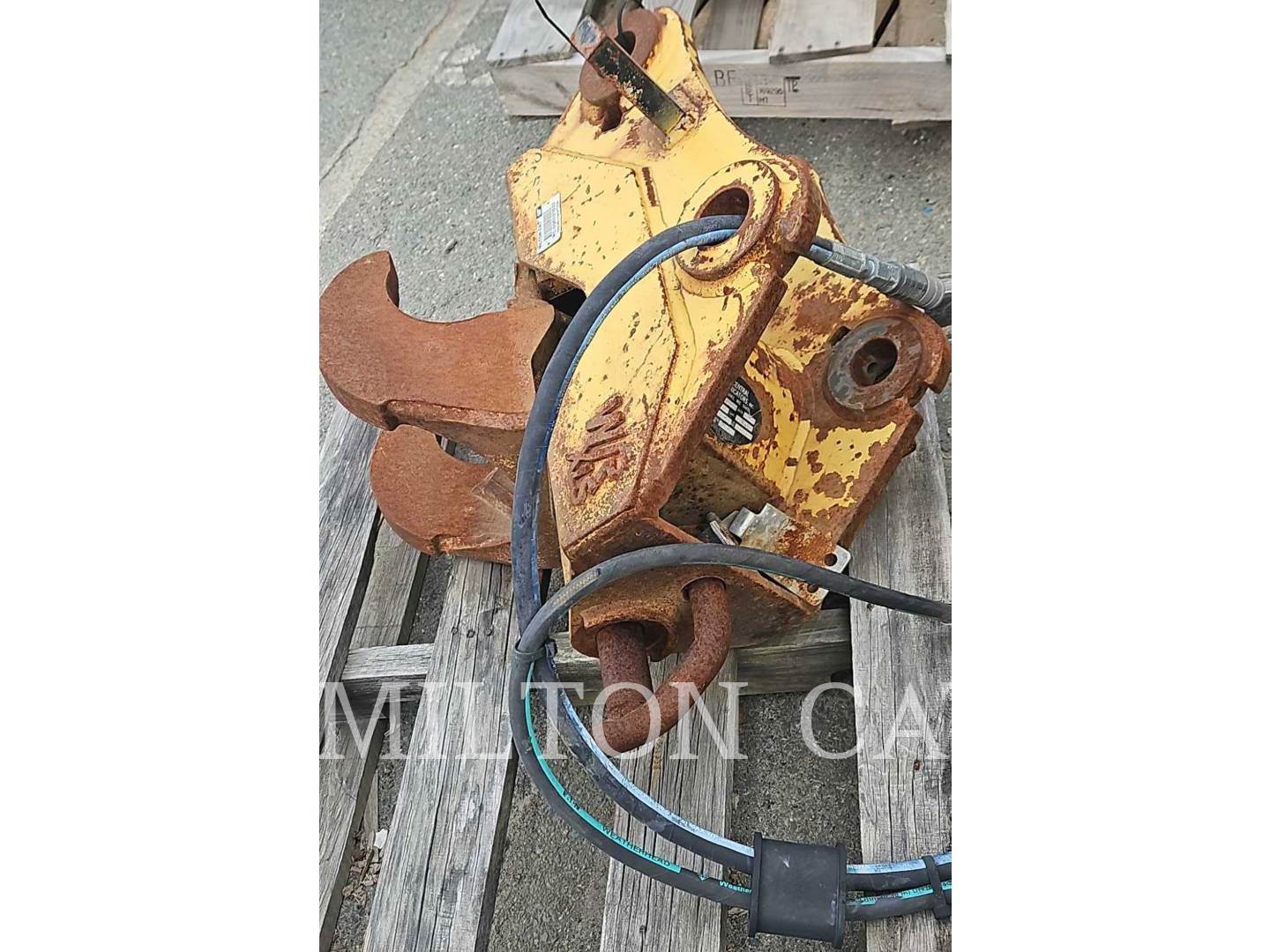 2019 WainRoy SWINGER PIN LOCK COUPLER Bucket For Sale, 1 Hours Milford, MA EQ144126