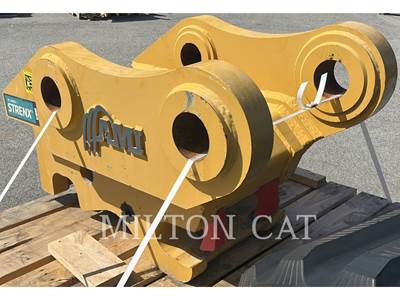 AMI 395 HYDRAULIC PIN GRAB COUPLER Coupler