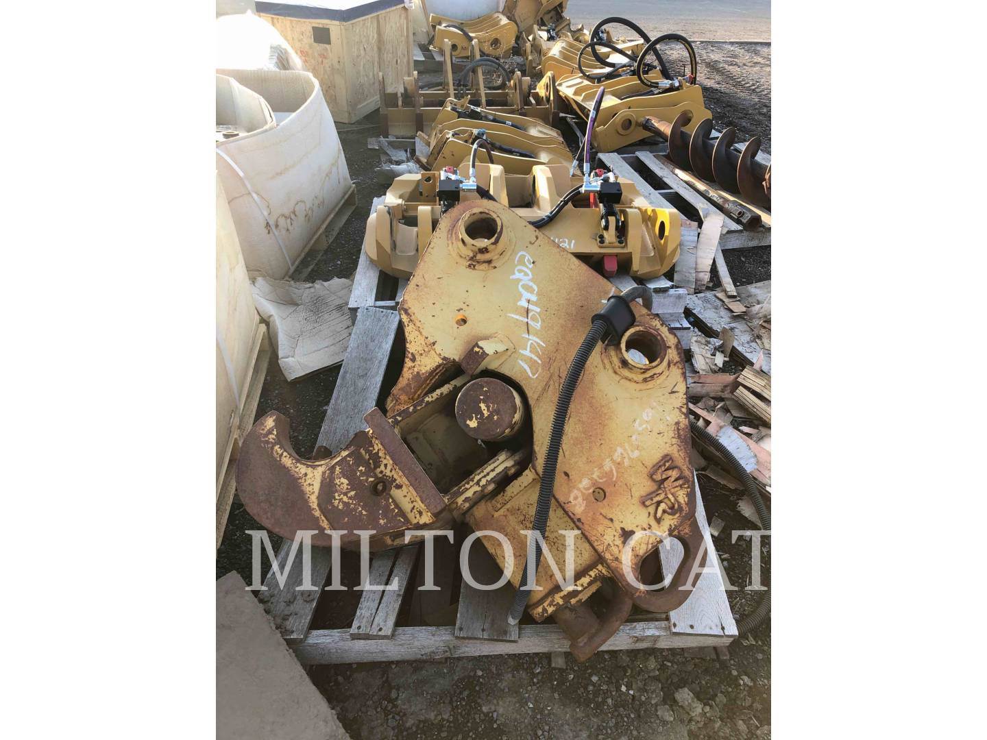 2016 WainRoy PIN LOCK COUPLER Coupler For Sale, 1 Hours Batavia, NY