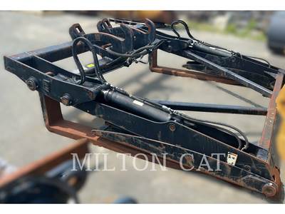 Caterpillar PIPE FORKS Fork