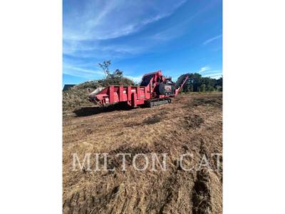 B-66T Horizontal Grinder