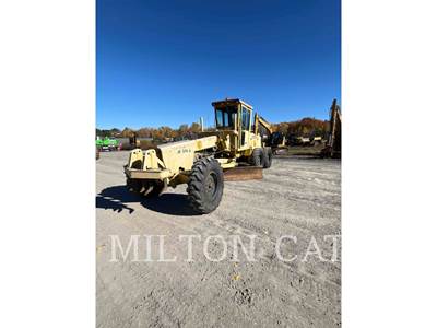 John Deere 570 Motor Grader