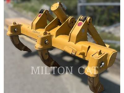Caterpillar D5 RIPPER PKG CURVED TEETH Ripper