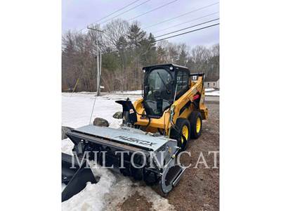 Caterpillar 242D3 Track Skid Steer