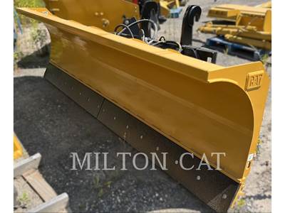 Caterpillar BHL 10 FOOT SNOW PLOW Snow Plow