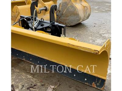 Caterpillar BHL 12 FOOT SNOW PLOW Snow Plow