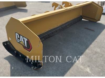 Caterpillar CATERPILLAR 12 FOOT SNOW PUSHER Snow Plow