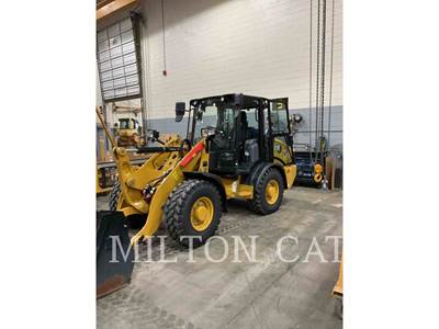 Caterpillar 906 Wheel Loader