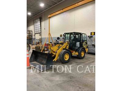 Caterpillar 906M Wheel Loader