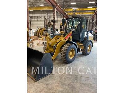 Caterpillar 908 Wheel Loader