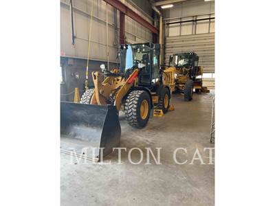 Caterpillar 908 Wheel Loader