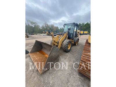 Caterpillar 908M Large Wheel Loader