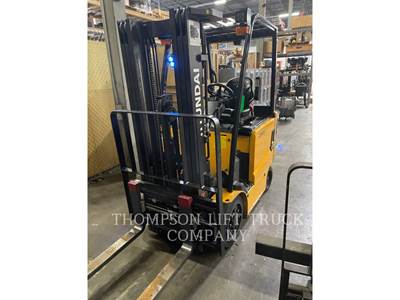 Hyundai 25BC-9 Forklift