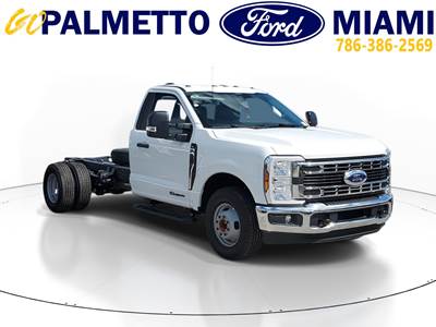 Ford F-350 Cab & Chassis Truck - Automatic