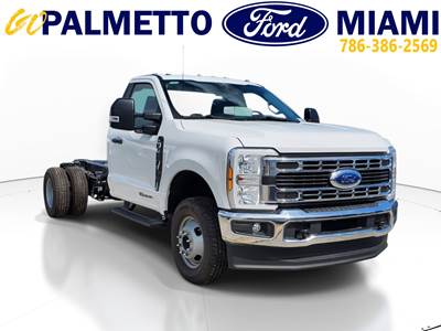 Ford F-350 Cab & Chassis Truck - Automatic