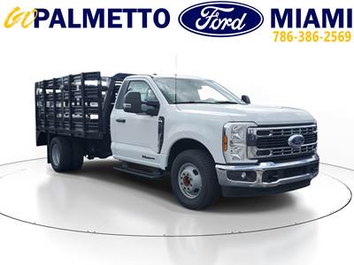 Ford F-350 Cab & Chassis Truck - Automatic