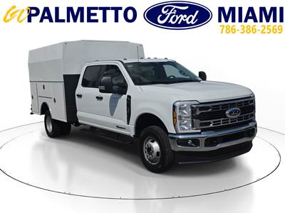 Ford F-350 Crew Cab Cab & Chassis Truck - Automatic