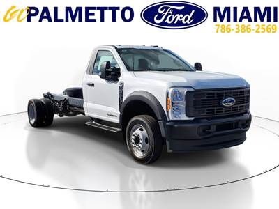 Ford F-450 Cab & Chassis Truck - Automatic