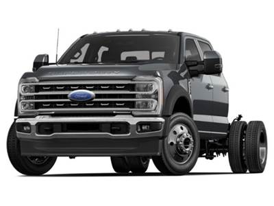 Ford F-450 Crew Cab Cab & Chassis Truck - Automatic