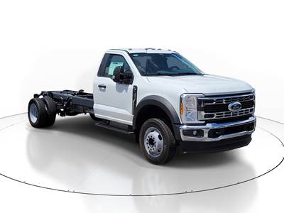 Ford F-450 Cab & Chassis Truck - Automatic