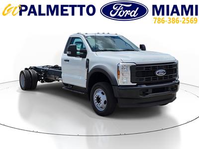 Ford F-450 Cab & Chassis Truck - Automatic