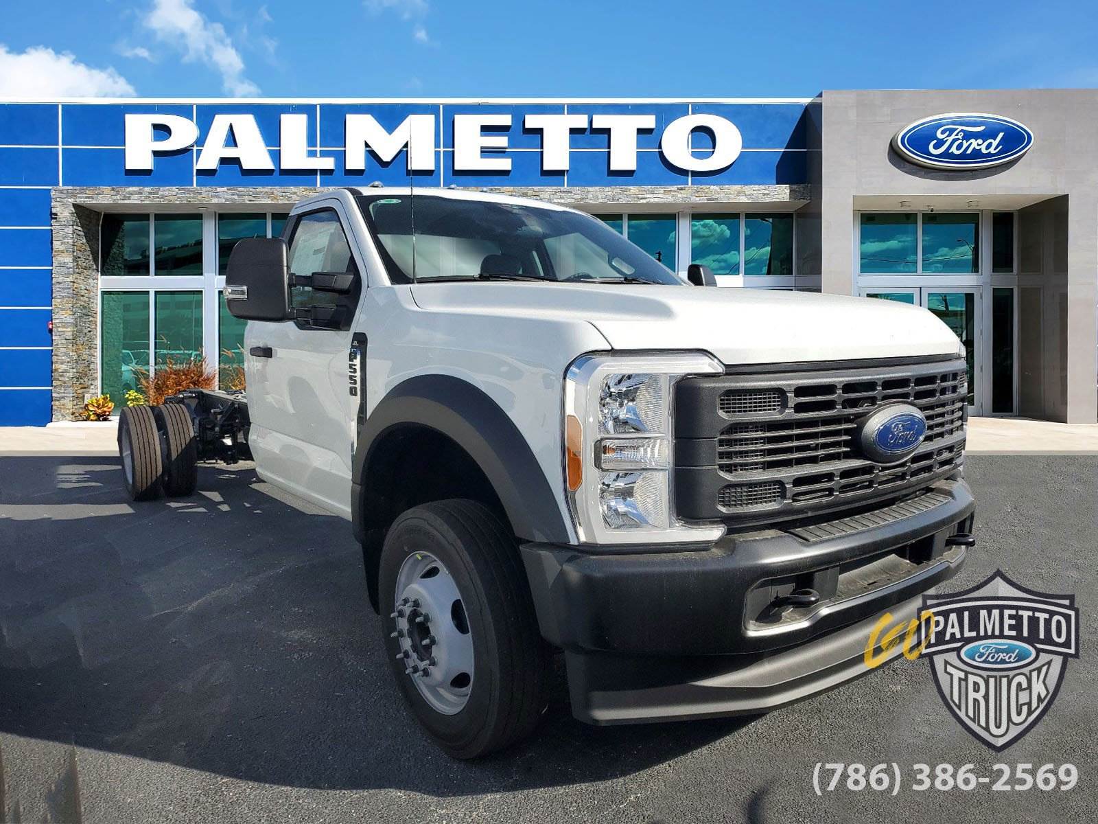 2023 Ford F-550 Cab & Chassis Truck - Automatic For Sale, 4 Miles