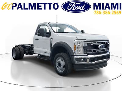 Ford F-550 Cab & Chassis Truck - Automatic