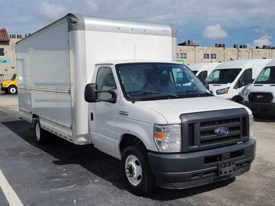 Ford E-Series Box Truck - Automatic