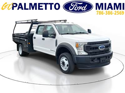 Ford F-450 Flatbed Truck - Automatic
