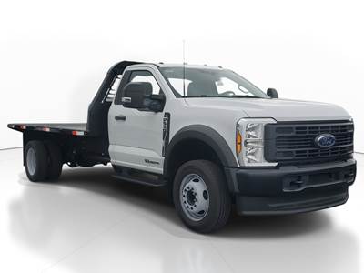 Ford F-550 Flatbed Truck - 500HP, Automatic