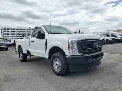Ford F-250 Regular Cab