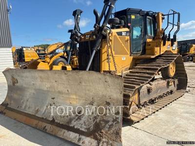 Caterpillar D6T Dozer