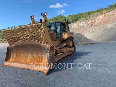 Caterpillar D8R Dozer